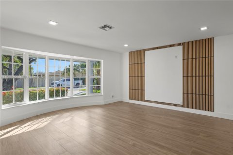 Купить виллу или дом в Форт-Лодердейл, Флорида 4 спальни, 201.78м2, № 2009535 - фото 11