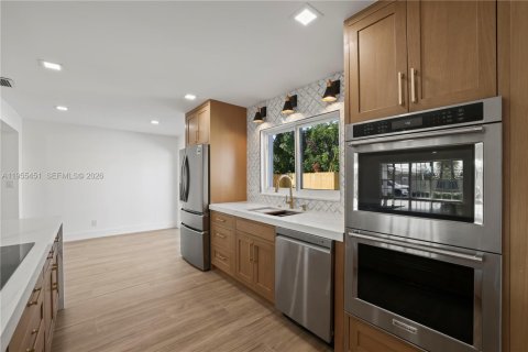 Купить виллу или дом в Форт-Лодердейл, Флорида 4 спальни, 201.78м2, № 2009535 - фото 23