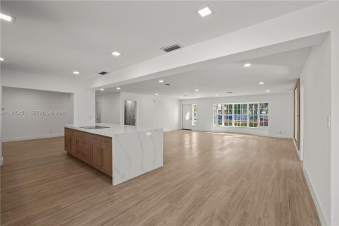 Купить виллу или дом в Форт-Лодердейл, Флорида 4 спальни, 201.78м2, № 2009535 - фото 24