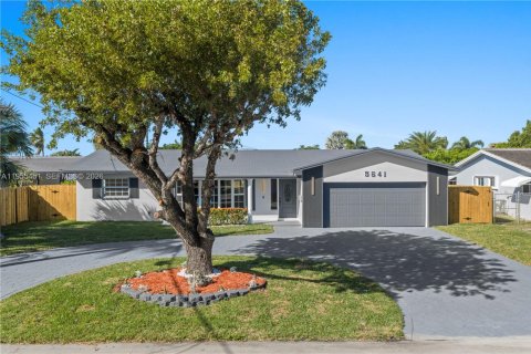 Купить виллу или дом в Форт-Лодердейл, Флорида 4 спальни, 201.78м2, № 2009535 - фото 8