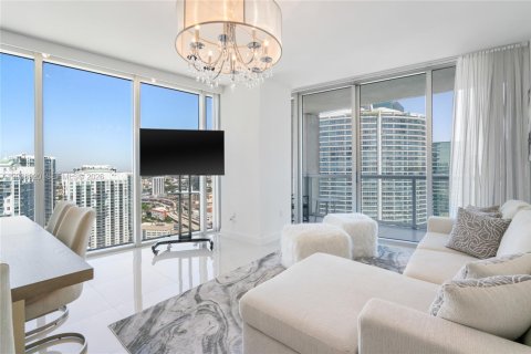Condo in Miami, Florida, 2 bedrooms  № 2241381 - photo 21