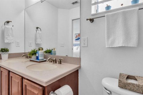 Touwnhouse à louer à Tampa, Floride: 2 chambres, 108.97 m2 № 2427186 - photo 19