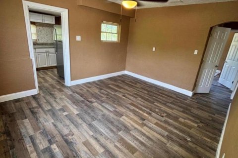 House in St. Lucie, Florida 2 bedrooms, 93.92 sq.m. № 2380150 - photo 2