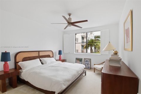 Condominio en venta en Miami Beach, Florida, 1 dormitorio, 63.73 m2 № 2012844 - foto 12