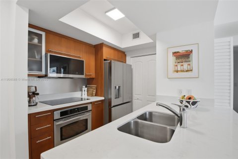 Condominio en venta en Miami Beach, Florida, 1 dormitorio, 63.73 m2 № 2012844 - foto 7