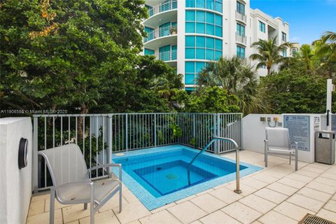 Condominio en venta en Miami Beach, Florida, 1 dormitorio, 63.73 m2 № 2012844 - foto 20