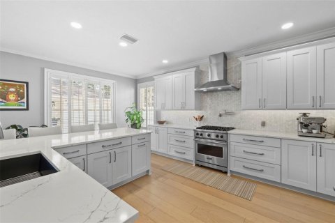 Villa ou maison à vendre à Tampa, Floride: 4 chambres, 233.74 m2 № 1898519 - photo 22