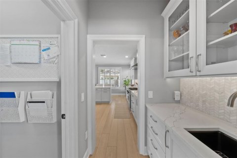 Villa ou maison à vendre à Tampa, Floride: 4 chambres, 233.74 m2 № 1898519 - photo 23