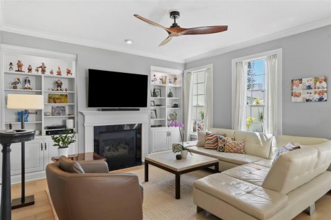 Villa ou maison à vendre à Tampa, Floride: 4 chambres, 233.74 m2 № 1898519 - photo 8