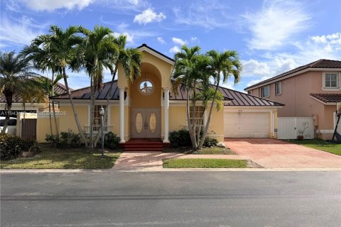 Villa ou maison à louer à Miami, Floride: 4 chambres, 226.5 m2 № 1999525 - photo 3
