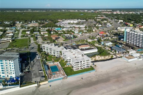 Condo in New Smyrna Beach, Florida, 2 bedrooms  № 1888481 - photo 29
