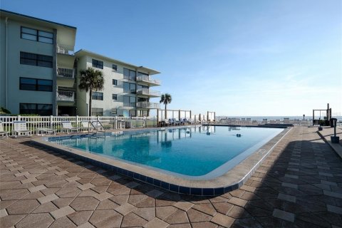 Condo in New Smyrna Beach, Florida, 2 bedrooms  № 1888481 - photo 28