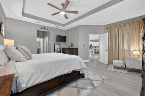 Villa ou maison à vendre à Deltona, Floride: 4 chambres, 227.52 m2 № 2324204 - photo 17