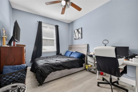 Villa ou maison à vendre à Deltona, Floride: 4 chambres, 227.52 m2 № 2324204 - photo 21