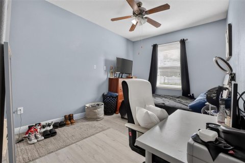 Villa ou maison à vendre à Deltona, Floride: 4 chambres, 227.52 m2 № 2324204 - photo 22