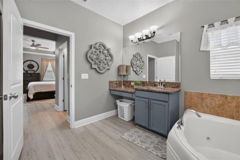 Villa ou maison à vendre à Deltona, Floride: 4 chambres, 227.52 m2 № 2324204 - photo 19