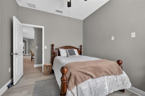 Villa ou maison à vendre à Deltona, Floride: 4 chambres, 227.52 m2 № 2324204 - photo 23