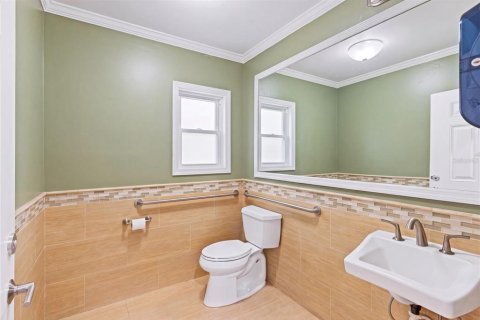 Immobilier commercial à vendre à Largo, Floride: 141.77 m2 № 2418530 - photo 18