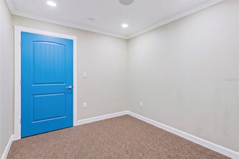 Immobilier commercial à vendre à Largo, Floride: 141.77 m2 № 2418530 - photo 11