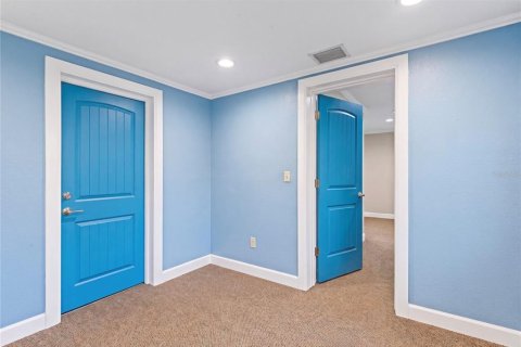 Immobilier commercial à vendre à Largo, Floride: 141.77 m2 № 2418530 - photo 10