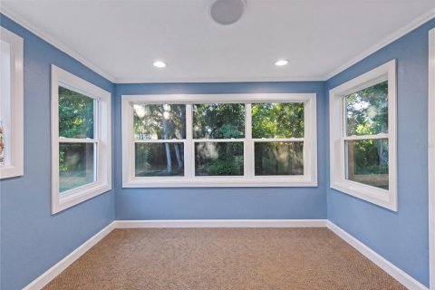 Immobilier commercial à vendre à Largo, Floride: 141.77 m2 № 2418530 - photo 12