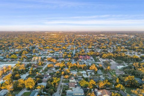 Immobilier commercial à vendre à Largo, Floride: 141.77 m2 № 2418530 - photo 29