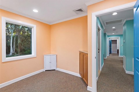 Immobilier commercial à vendre à Largo, Floride: 141.77 m2 № 2418530 - photo 14