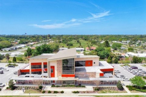 Casa en alquiler en Sarasota, Florida, 3 dormitorios, 105.26 m2 № 1912884 - foto 5