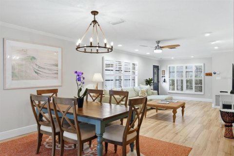 Villa ou maison à vendre à Sarasota, Floride: 2 chambres, 155.33 m2 № 2417042 - photo 15