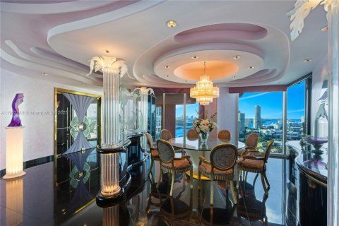 Купить кондоминиум в Майами-Бич, Флорида 3 спальни, 506.32м2, № 1956009 - фото 15