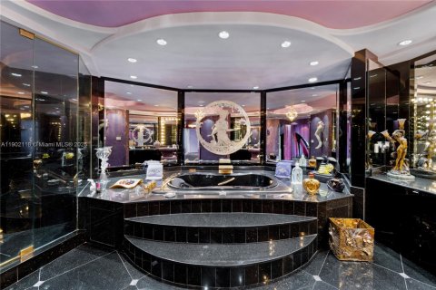 Купить кондоминиум в Майами-Бич, Флорида 3 спальни, 506.32м2, № 1956009 - фото 29