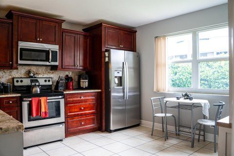 Condo in Boca Raton, Florida, 2 bedrooms  № 2250770 - photo 12