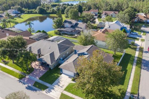 Casa en venta en Orlando, Florida, 5 dormitorios, 228.26 m2 № 2230738 - foto 3