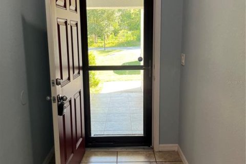 Casa en venta en Ocala, Florida, 4 dormitorios, 159.98 m2 № 1899929 - foto 2