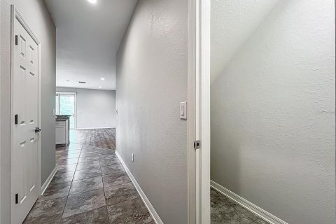 Townhouse in Sarasota, Florida 3 bedrooms, 159.14 sq.m. № 1761472 - photo 5
