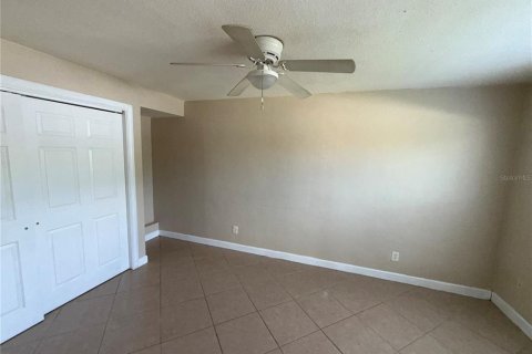 Apartamento en alquiler en Clearwater, Florida, 1 dormitorio, 75.81 m2 № 2229974 - foto 6