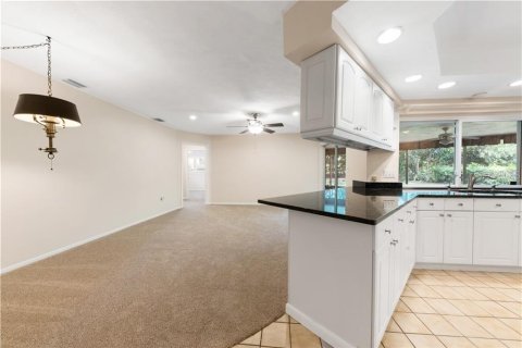 Casa en alquiler en Seminole, Florida, 4 dormitorios, 171.22 m2 № 1908373 - foto 13