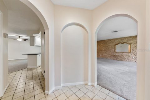 Casa en alquiler en Seminole, Florida, 4 dormitorios, 171.22 m2 № 1908373 - foto 3