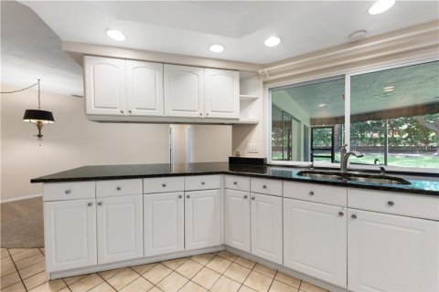 Casa en alquiler en Seminole, Florida, 4 dormitorios, 171.22 m2 № 1908373 - foto 11