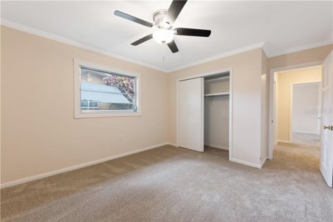 Casa en alquiler en Seminole, Florida, 4 dormitorios, 171.22 m2 № 1908373 - foto 18