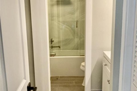 Condominio en alquiler en Bradenton, Florida, 2 dormitorios, 109.44 m2 № 1808769 - foto 11