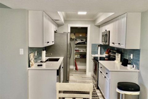 Condominio en alquiler en Bradenton, Florida, 2 dormitorios, 109.44 m2 № 1808769 - foto 8