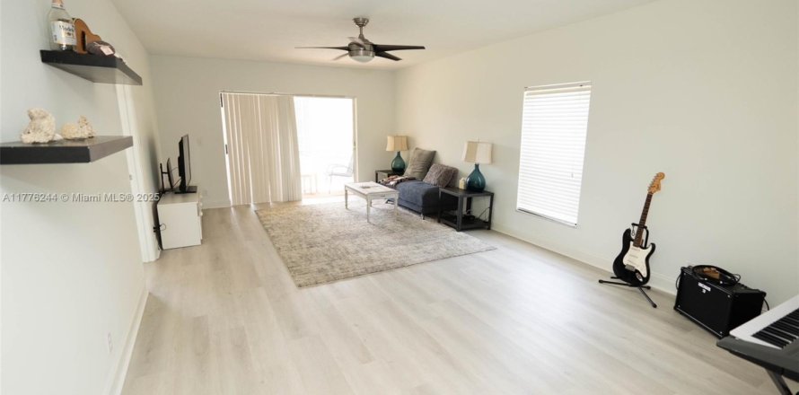 Condo à Delray Beach, Floride, 2 chambres  № 1938383