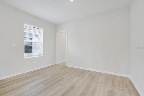 Casa en alquiler en Orlando, Florida, 4 dormitorios, 159.33 m2 № 1894581 - foto 25