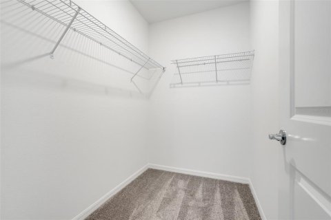 Casa en alquiler en Orlando, Florida, 4 dormitorios, 159.33 m2 № 1894581 - foto 18