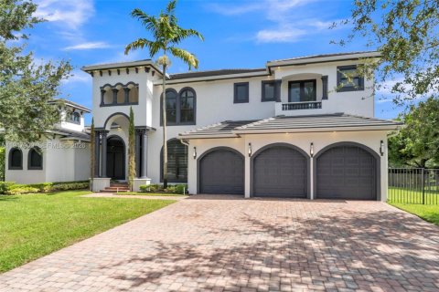 Villa ou maison à Davie, Floride 5 chambres, 486.25 m2 № 2004624