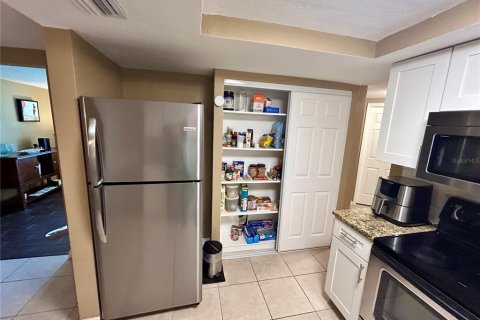 Casa en venta en New Port Richey, Florida, 3 dormitorios, 105.91 m2 № 1755621 - foto 10