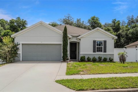 Casa en DeLand, Florida 4 dormitorios, 183.2 m2 № 2134365