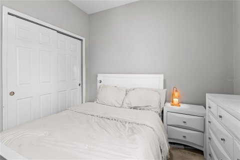 Casa en venta en DeLand, Florida, 4 dormitorios, 183.2 m2 № 2134365 - foto 29