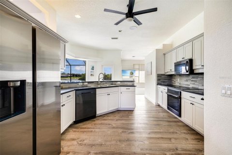 Casa en venta en Englewood, Florida, 3 dormitorios, 238.29 m2 № 1751416 - foto 17